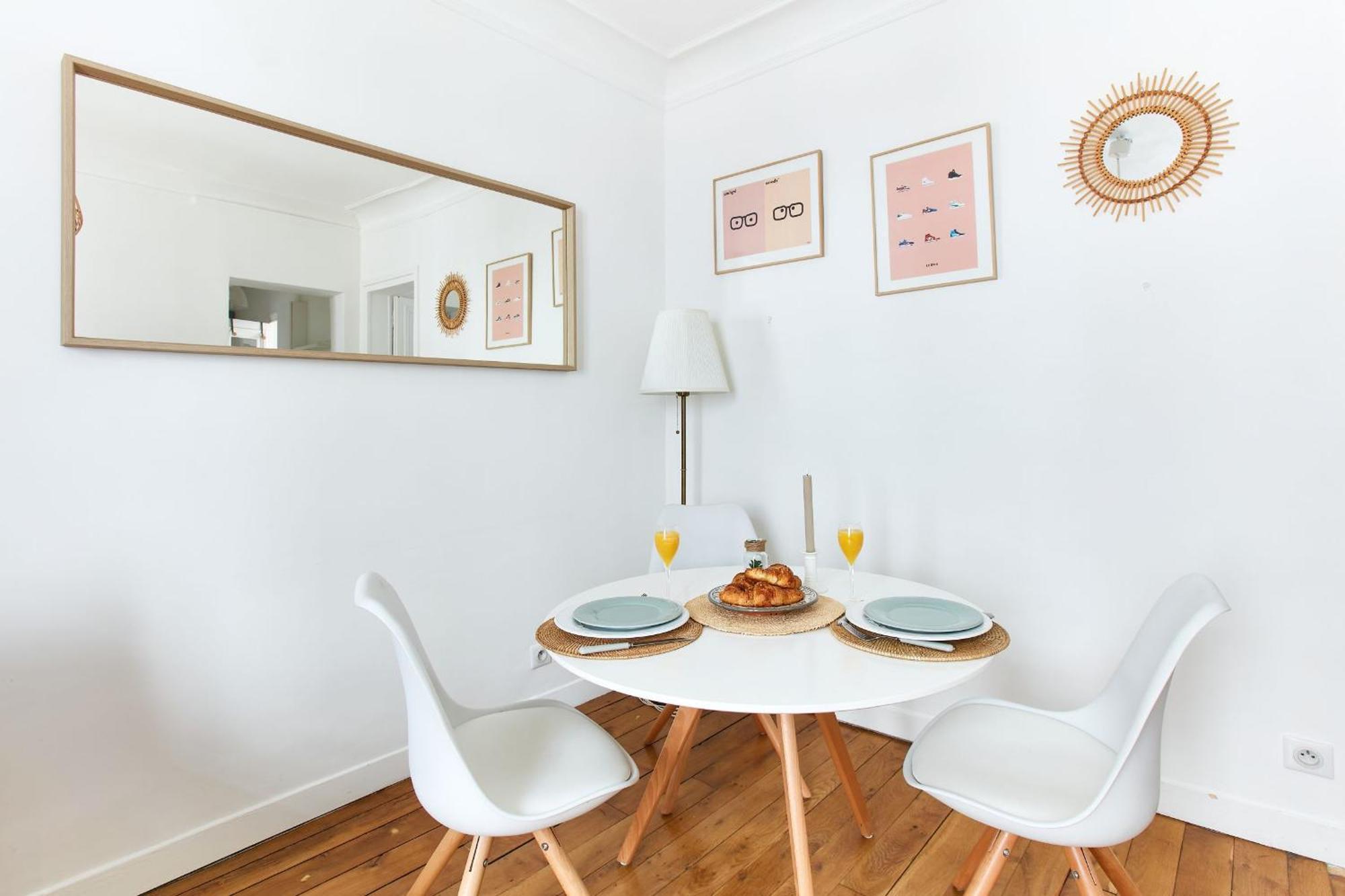 Montmartre & Rue Durantin - 1Br - Cityapartmentstay Paris Dış mekan fotoğraf